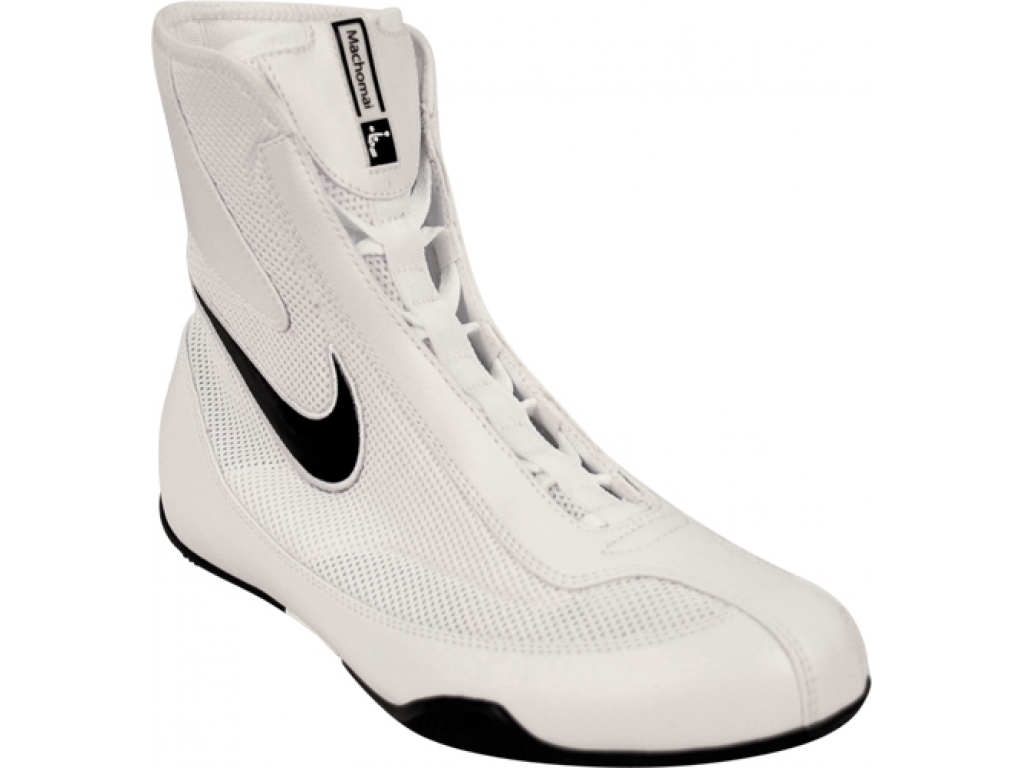 Боксерки NIKE Machomai