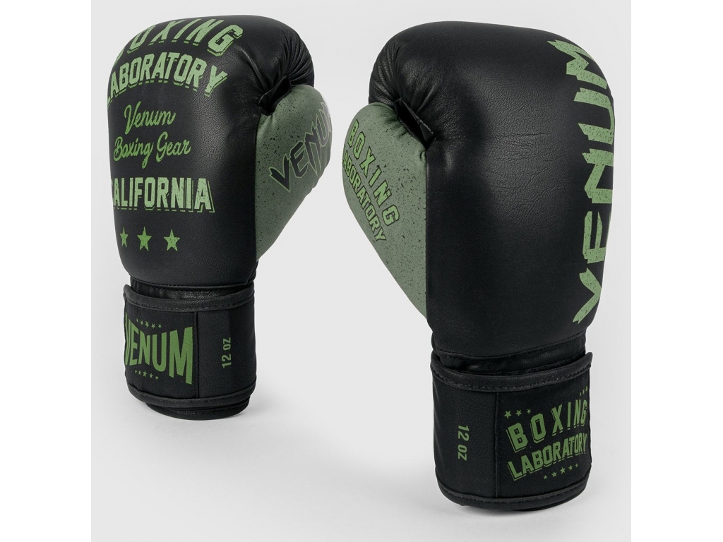 Перчатки тренировочные VENUM Boxing Lab Gloves