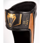 Захист ніг VENUM Elite Evo Shinguards