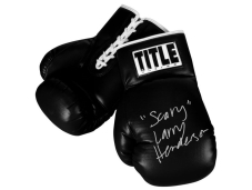 Перчатки для автографов TITLE Legacy Autograph Boxing Gloves