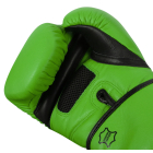 Тренувальні рукавички TITLE Boxing Dauntless Training Gloves