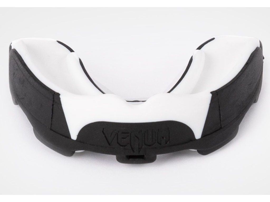 Капа VENUM Predator Mouthguard