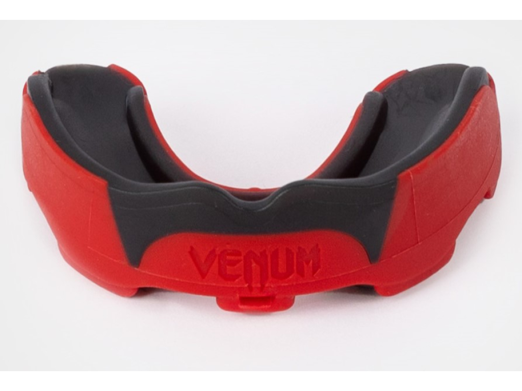 Капа VENUM Predator Mouthguard
